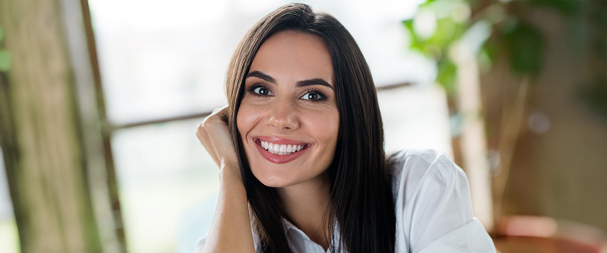Porcelain Veneers vs. Composite for Smile Design: Which Is Better?
