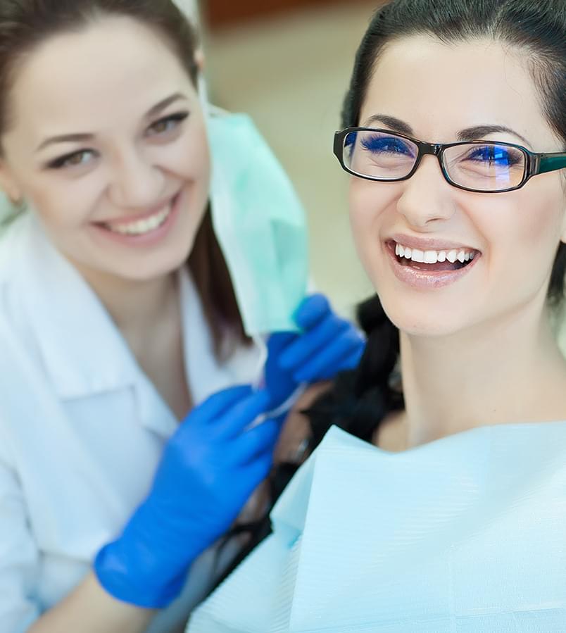 teeth whitening female patient