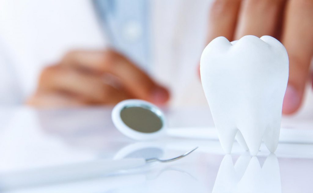 teeth cleaning tool